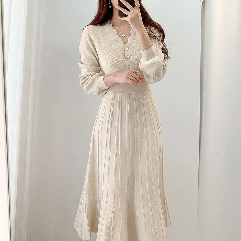 

2021 New Autumn French Vintage Elegant Knitted Midi Dress Korean Long Sleeve Woman Sweater Dress One-Piece Woman Pleated Dresses