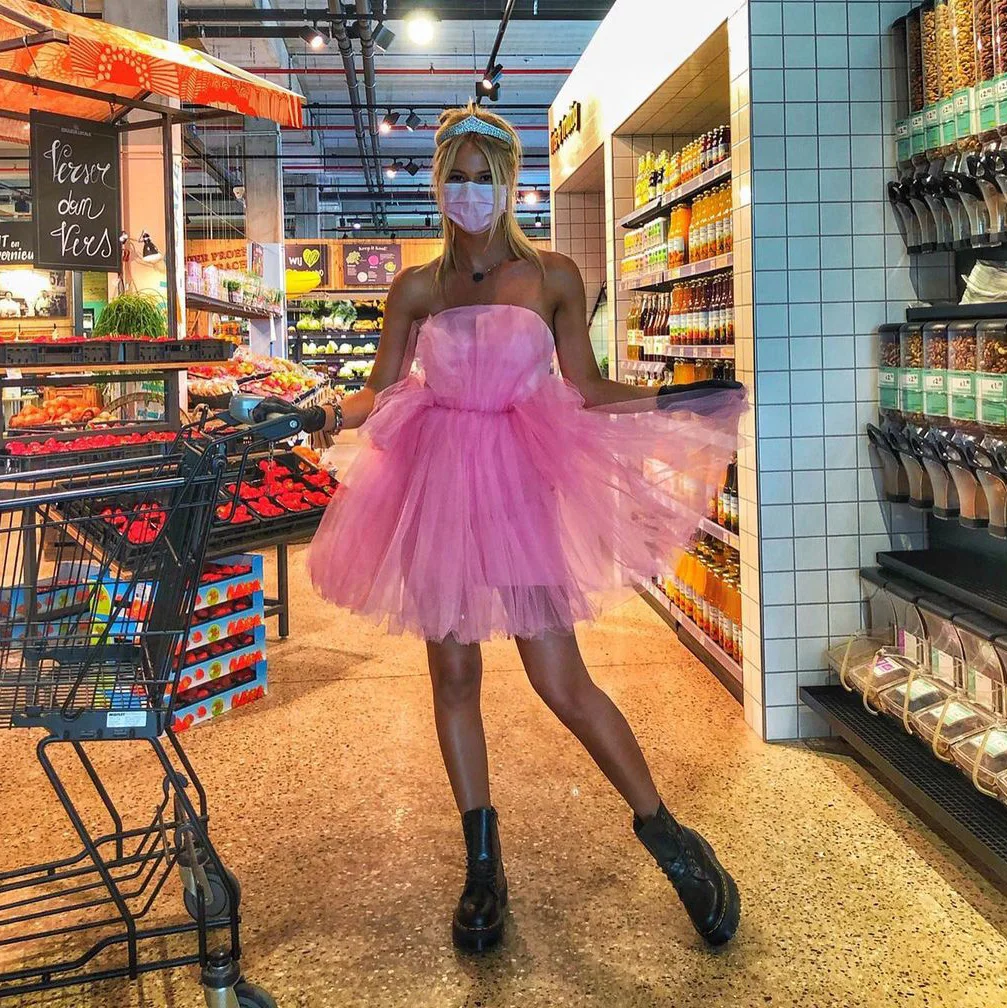 

Young Style Dress Strapless Light Pink Mini Skirt Layered Tulle Ball Gown Street Style Soft Short Dresses Summer Woman Dress