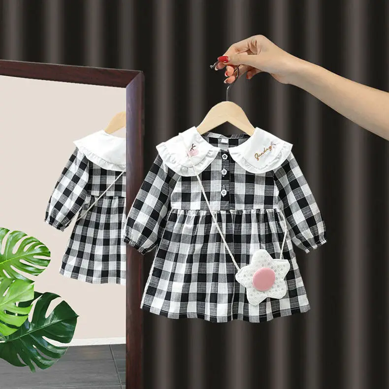 

Girls Plaid Dress 2021 Spring And Autumn Sweet Style Long-sleeved Princess Dress With Bag Peter Pan Collar Party Dress