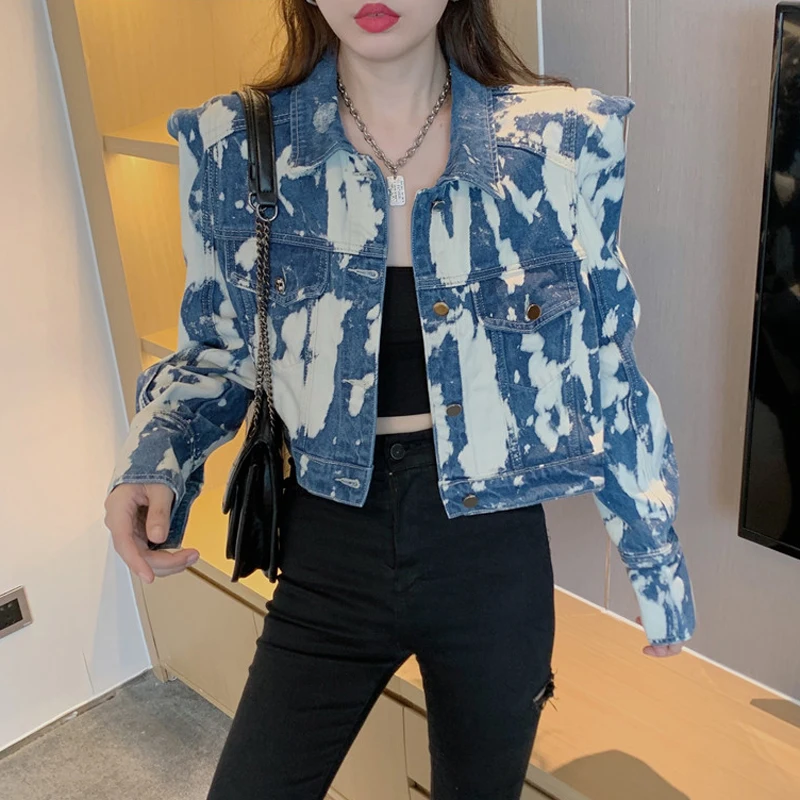 

2021 Fall Fashion Female Outerwear Long Sleeve Denim Cardigan Jacket Tie-Dye Print Design Shoulder Pads Casual Short Jeans Coat