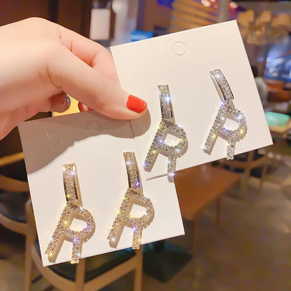 Новый модный дизайн в Корейском стиле модные женские туфли Стразы буквы H R