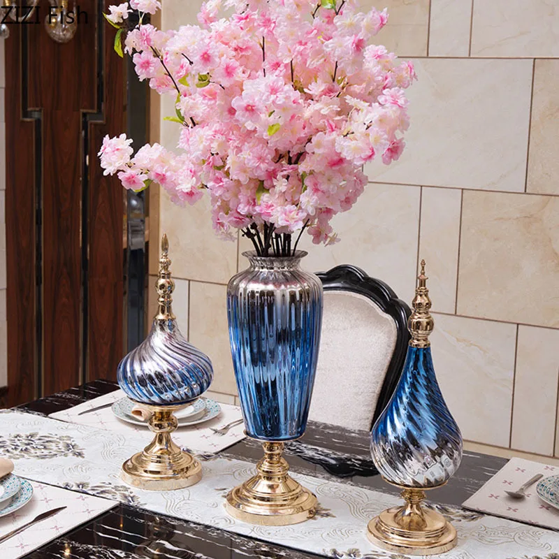 

CLASSIC STAINED GLASS VASES FLOWER ARRANGEMENT FLOWERS POT DECORATIVE FLORAL ORNAMENTS GOLDEN METAL VASE VINTAGE HOME DECOR