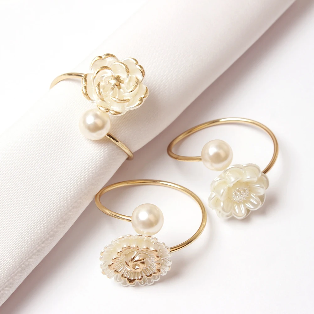 

Wedding Rose Flower Napkin Buckle Pearl Metal Silver Napkin Rings Wedding Valentine's Day Dinner Party Table Decor Napkin Holder