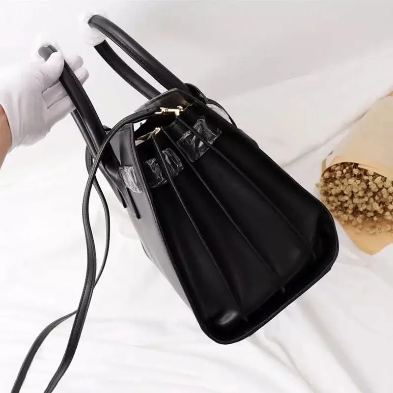 

Luxury handbag information bag women's leather handbag fashion design top Classic women's shoulder bag with hardware