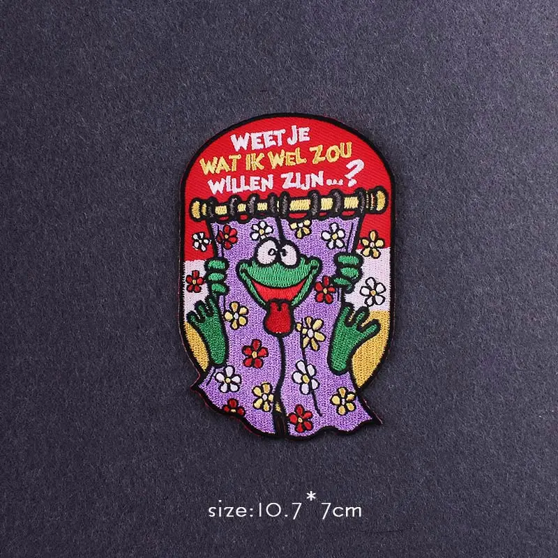 Забавные мультяшные нашивки вышитые для одежды Пепе-лягушка термоклейкие на