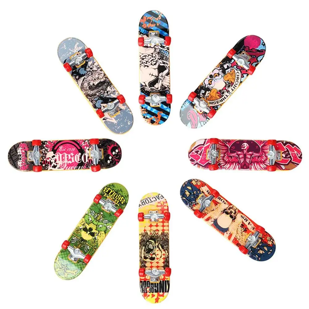 

1Pc Plastic Mini Skate Finger Skateboarding Fingerboard Novelty Gag Toys For Boys Children Skateboard Finger Board Gifts