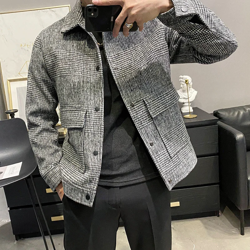 

Winter Autumn Men's New Woolen Plaid Short Jackets Male Casual Lapel Overcoats Men Slim-fitting Woolen Trench Coats O666