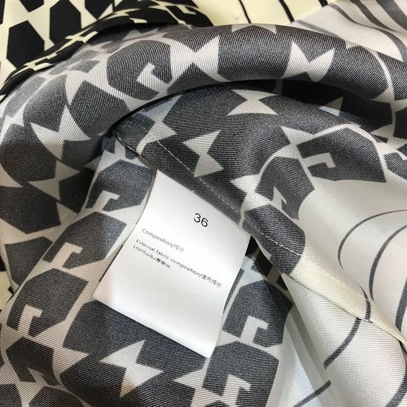 

2021 Spring New Office Lady Style High Quality Stripes And Geometry Print Long Sleeve Elegant Twill Silk Blouses and Tops