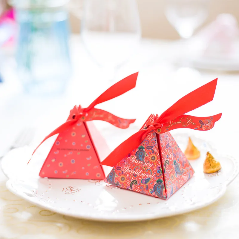 Бумажные свадебные коробочки для конфет сувенирная Подарочная коробка Упаковка