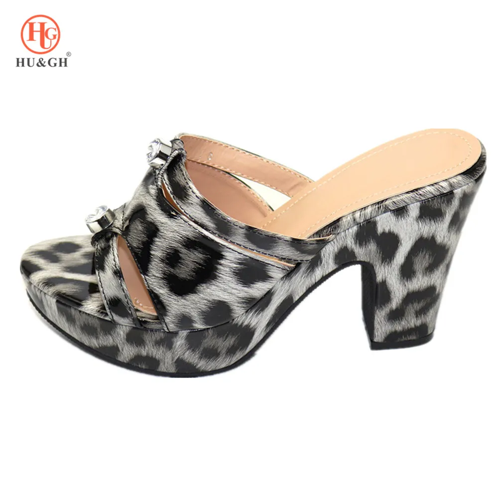 Black Color Women Shoes African Sandals Nigerian Wedding and Bag Sets with Leopard Pattern Italian Heels Slipper |