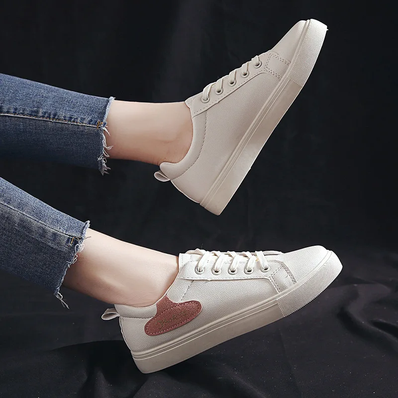 

2019 Spring And Summer New White Shoes Fashion Flat Shoes Women Ladies Shoes Female Sneakers Casual Shoes espadrilles L14-98