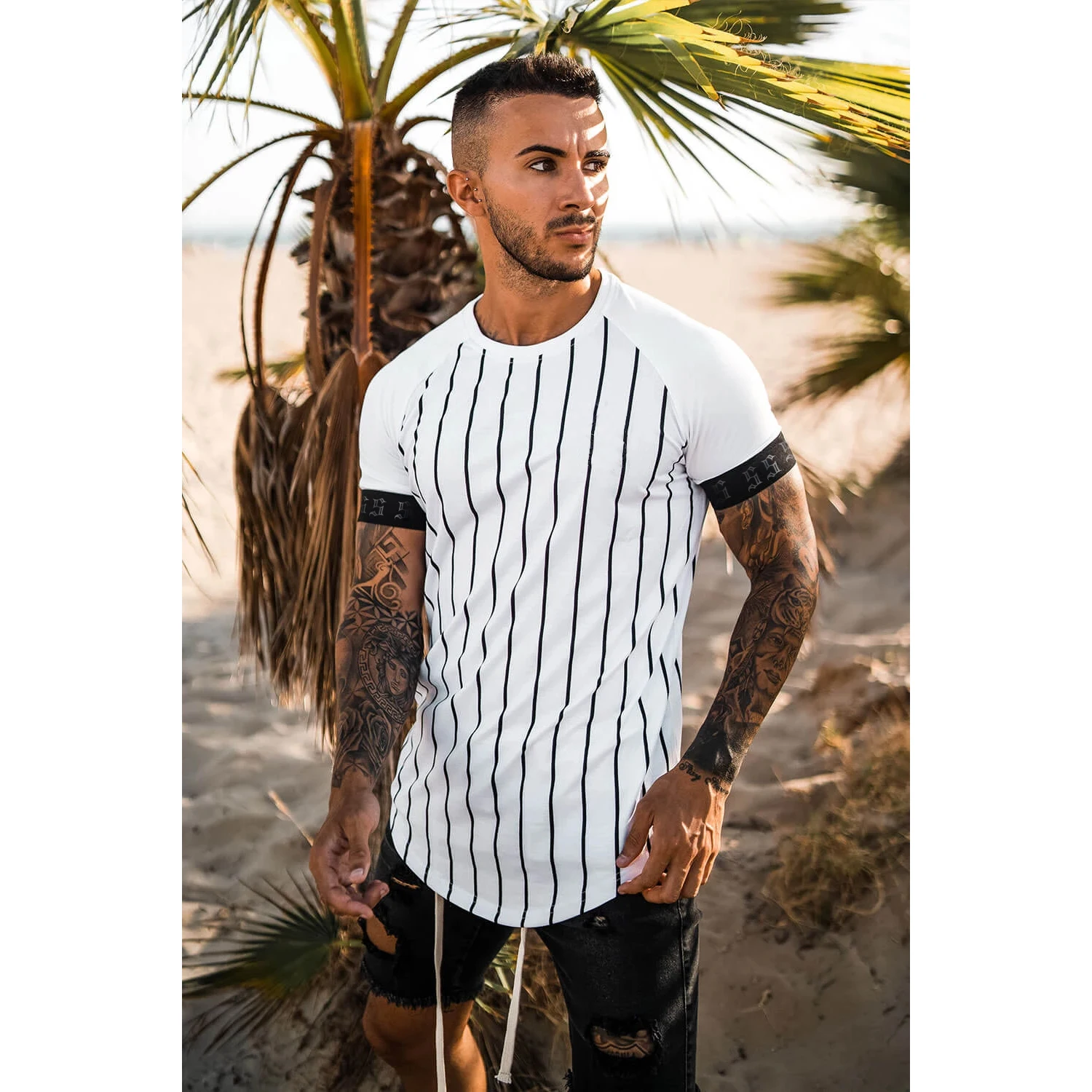 

2021 new brand men's stylish cool T-shirt, men's casual style striped hip-hop short sleeve street element printed top, wholesale