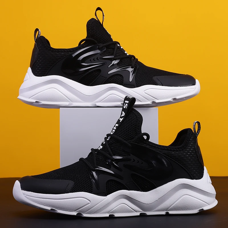 Мужские кроссовки из сетчатого материала легкие спортивные на шнурках