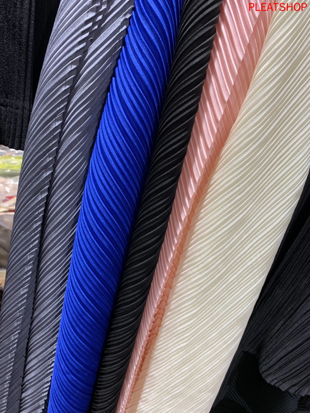 

5-Color Translucent Thin Scarf Shawl Available All Seasons MIYAKE Please Scarf