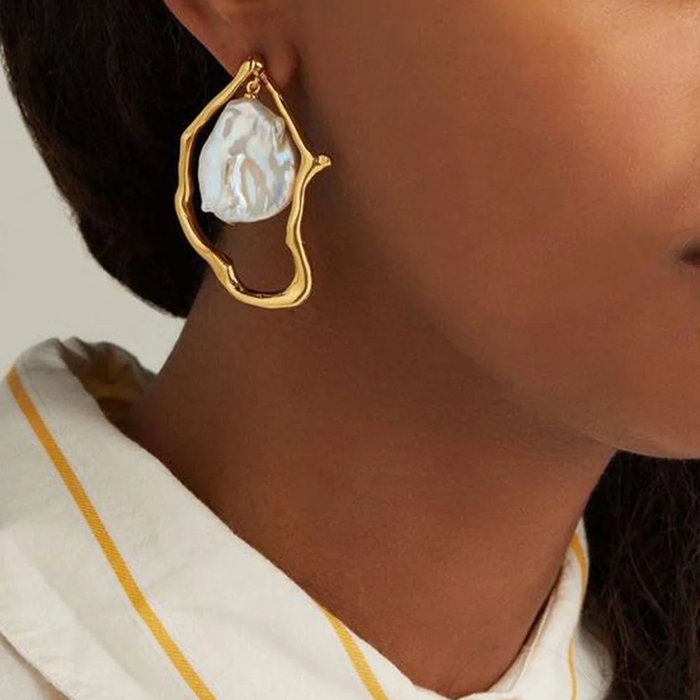 

Vintage Pearl Earrings for Women Baroque Irregular Pearl Earrings Geometric Circle Hoop Earring Korean Fashion Jewelry