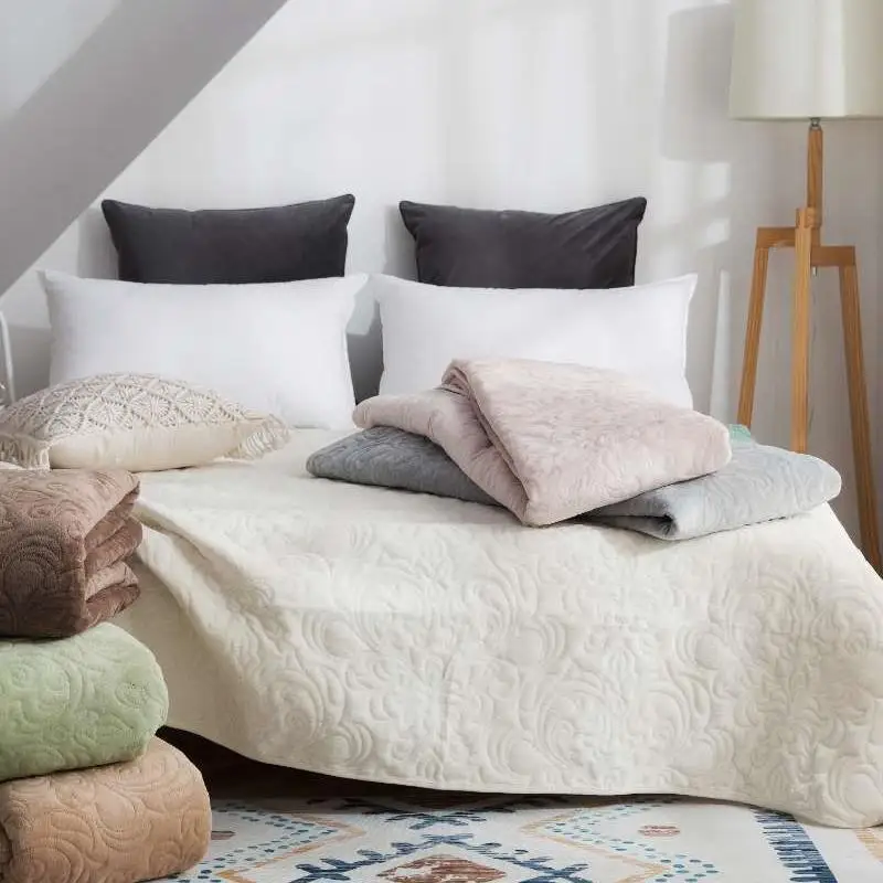 Кристальный ворс + шлифовальный стеганый теплый односторонний амфибия покрывало