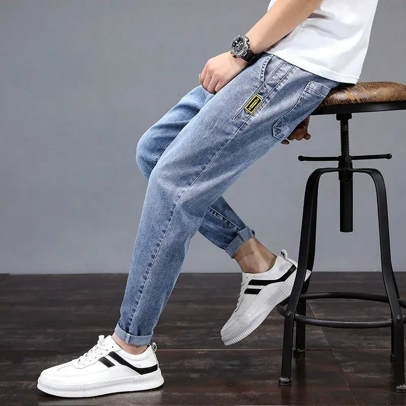 

Autumn jeans men's loose men's new elastic nine-point Korean wind trend small foot casual Harlan pants men's tide