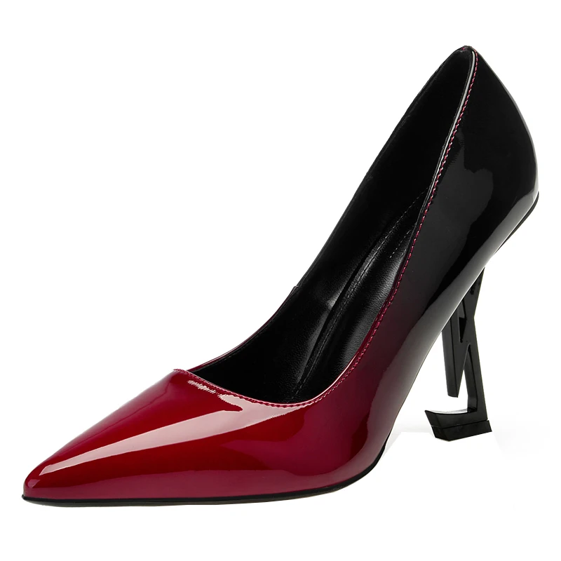 

Sexy Womens Pointy Toe Patent Leather Strange Irregular High Heel Party Low Heel Shoes Pumps Nightclub Match Color Plus Size2021