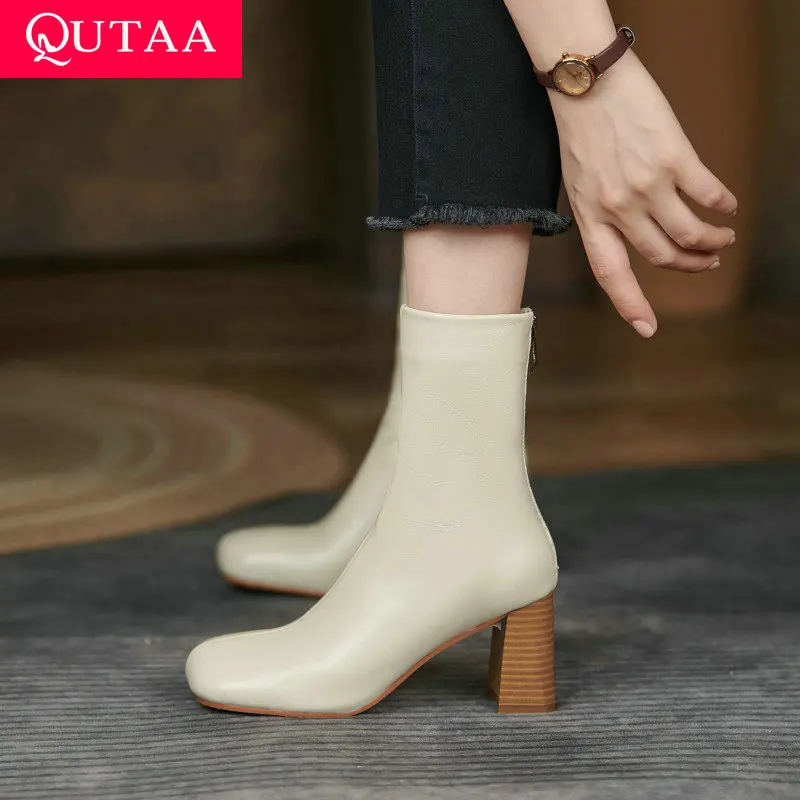 

QUTAA/2022 г. Новые Модные женские ботильоны зимние ботинки на платформе с молнией женские ботинки на высоком квадратном каблуке Большие размер...