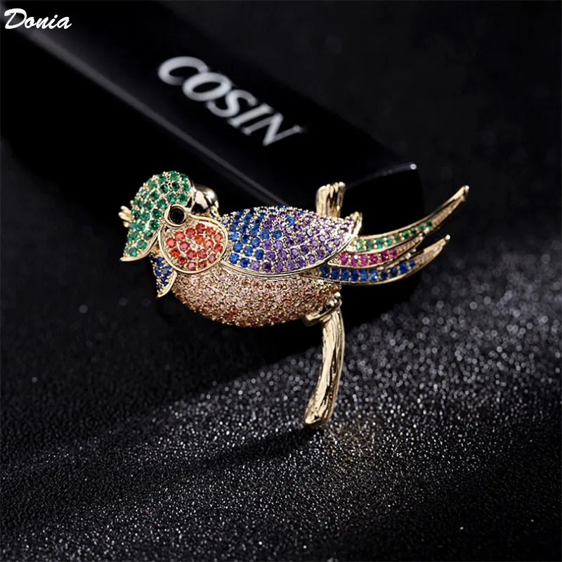 

Donia Jewelry New animal brooch female inlaid AAA zircon woodpecker corsage fashion men and women coat accessories