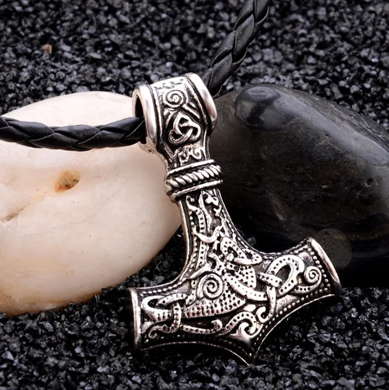 Для Мужчин's Цепочки и ожерелья Тора ожерелье молоток Нержавеющая сталь кулон