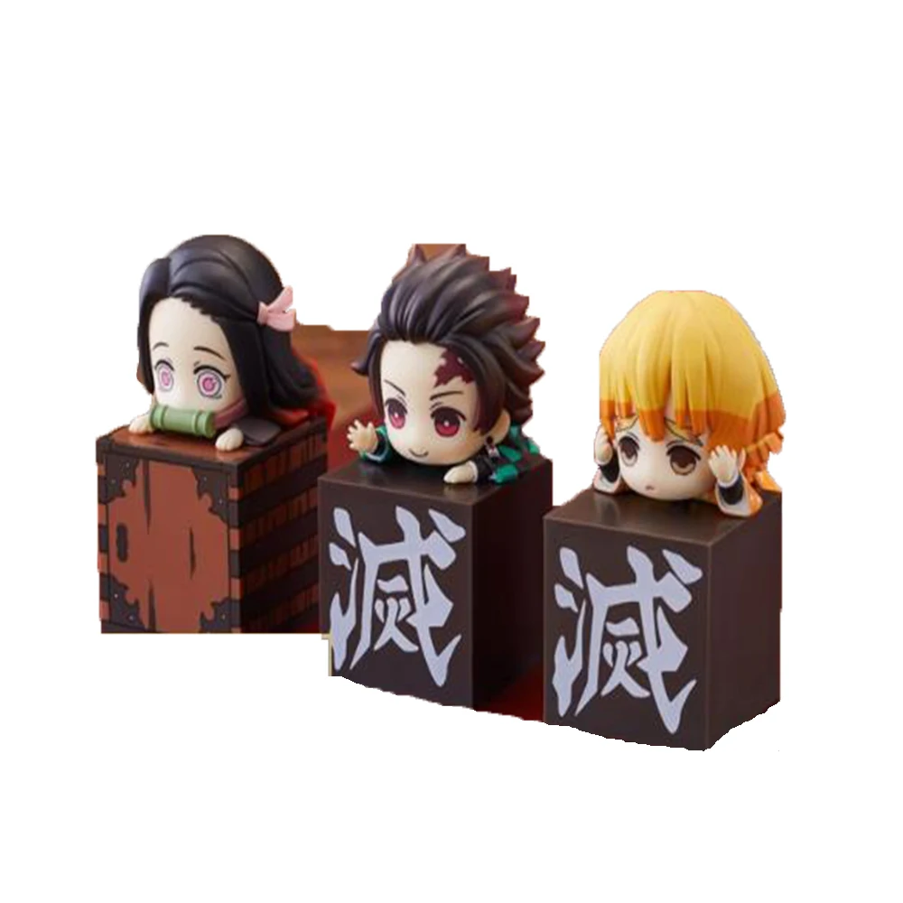 

High-quality version of animation lying small hands to do ornaments landscape character model.