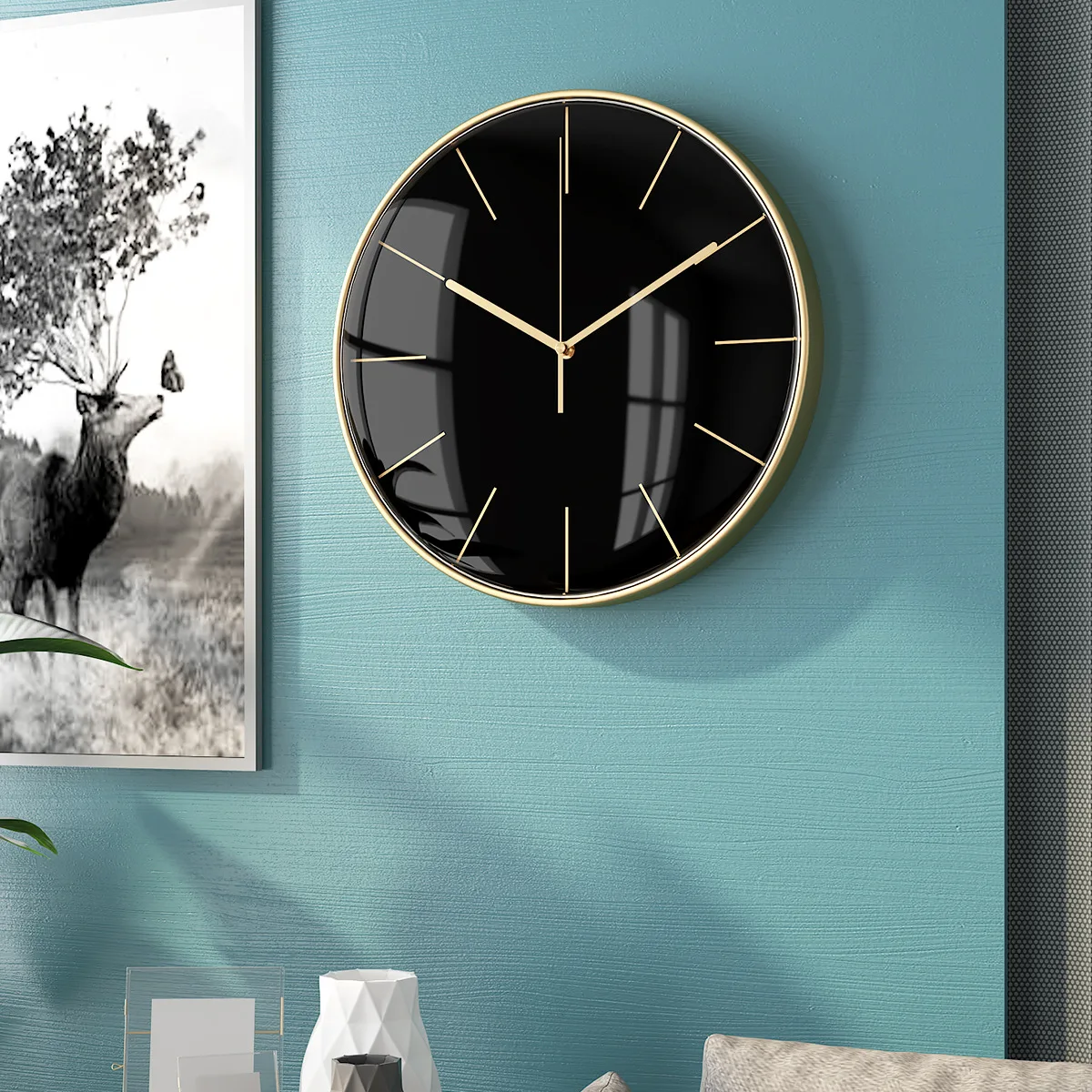 

Nordic minimalist living room clock table wall clock modern creative metal silent wall clock
