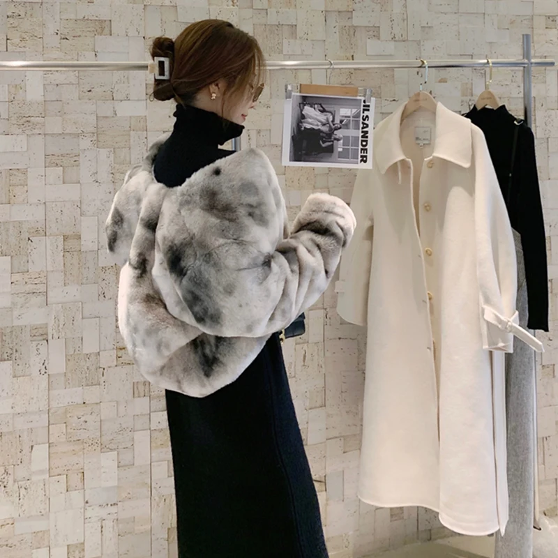 

2020 Autumn Winter Womens Vintage Style Loose Fashion Short Tops Faux Fur Outwears Furry Coat Lady Black High Neck Knitted Dress