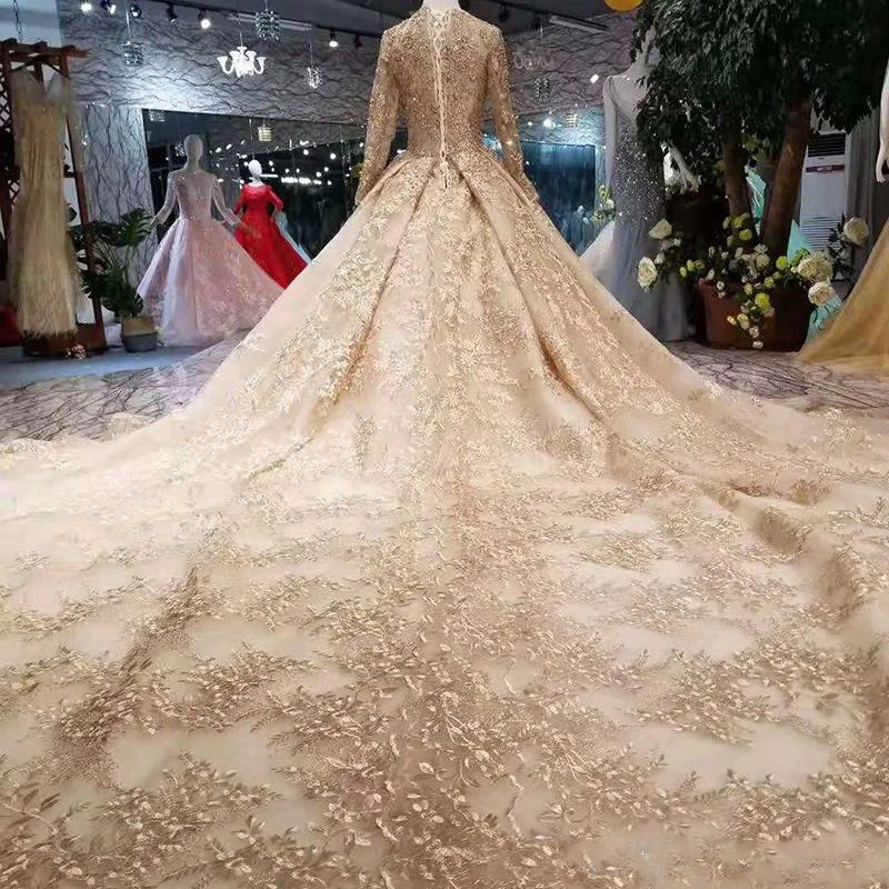 Golden Lace Wedding Dresses 2021 Newest Design V-Neck Long Sleeves Lace Up Back Luxury Wedding Dress With Shiny Royal Train