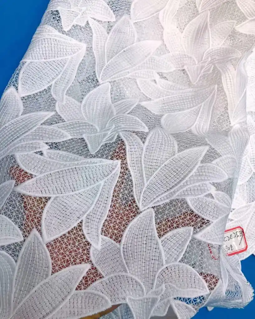 

Colours Daisy embroidered water-soluble lace fabric for dress bazin riche getzner telas por metro tissu tissus au metre HF216-10