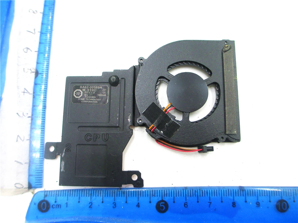 

KDB04505HA BA62-00569A M939C 5V 0.16A laptop cooling fan with heatsink for Samsung CHROMEBOOK XE500C21 BA62-00569A XE500C21A01US