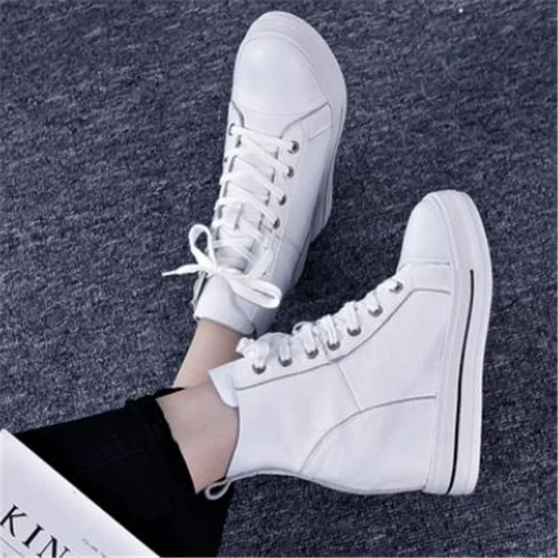 Новые стильные модные белые туфли на все сезоны женские кроссовки из натуральной