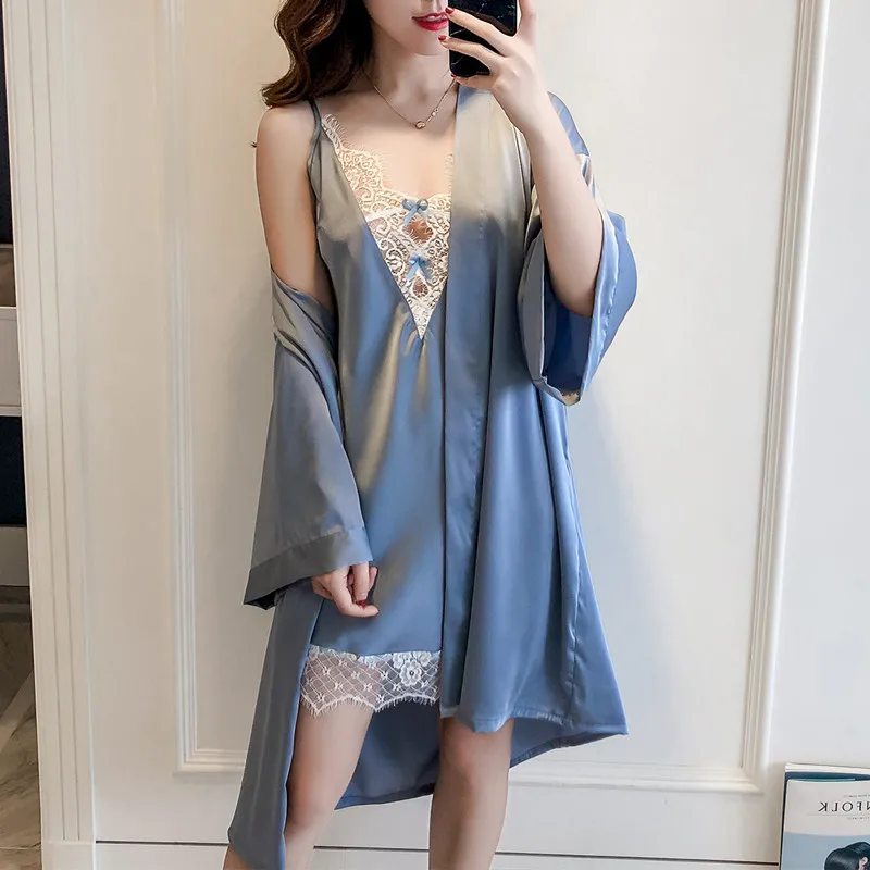 Серый сексуальный комплект одежды из двух предметов искусственного шелка