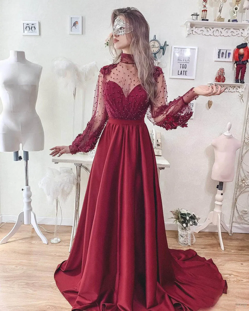 

high NeckLong Pearls Illusion Party Dress Robe De Soiree New Customize Burgundy A Line Elegant Halter Evening Dresses