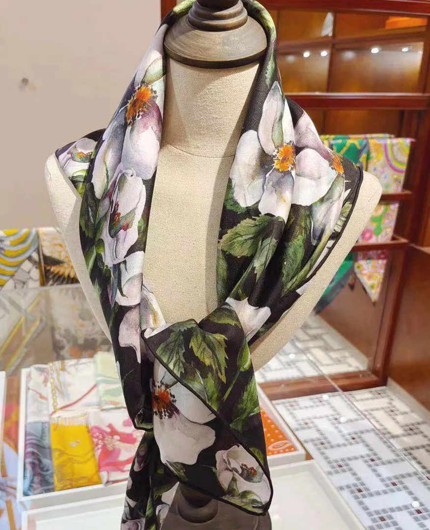 

2021 new arrival spring summer classic flpwer100% pure silk scarf twill hand made roll 90*90 cm shawl wrap for women lady gift