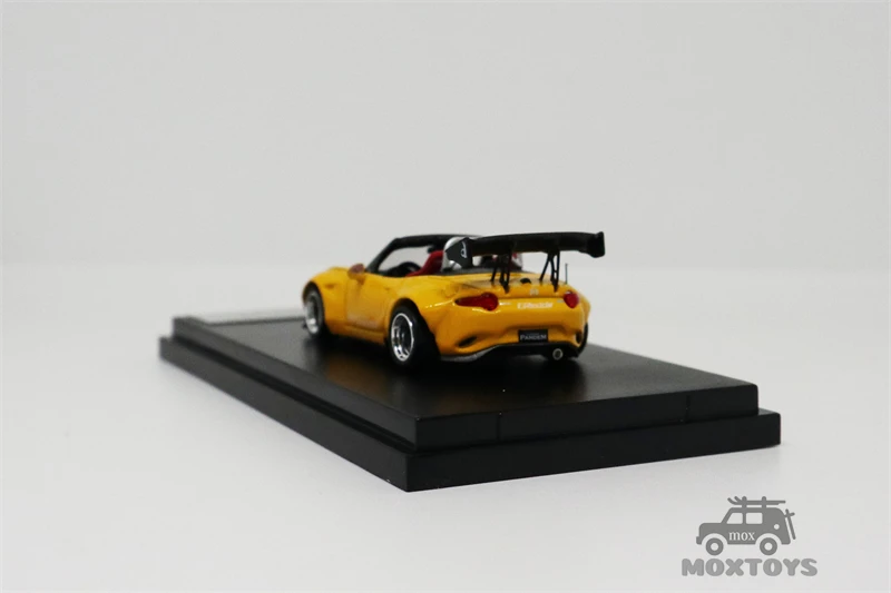 Уличное оружие 1:64 Mazda MX-5 Pandem Rocket Bunny Yelllow/белая литая модель автомобиля | Игрушки и