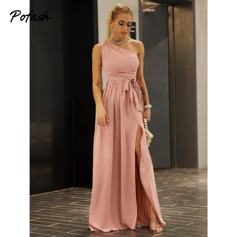 Женское вечернее платье Pofash длинное однотонное макси на одно плечо с Боковым