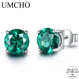 Серьги-гвоздики женские из серебра 925 пробы с изумрудом