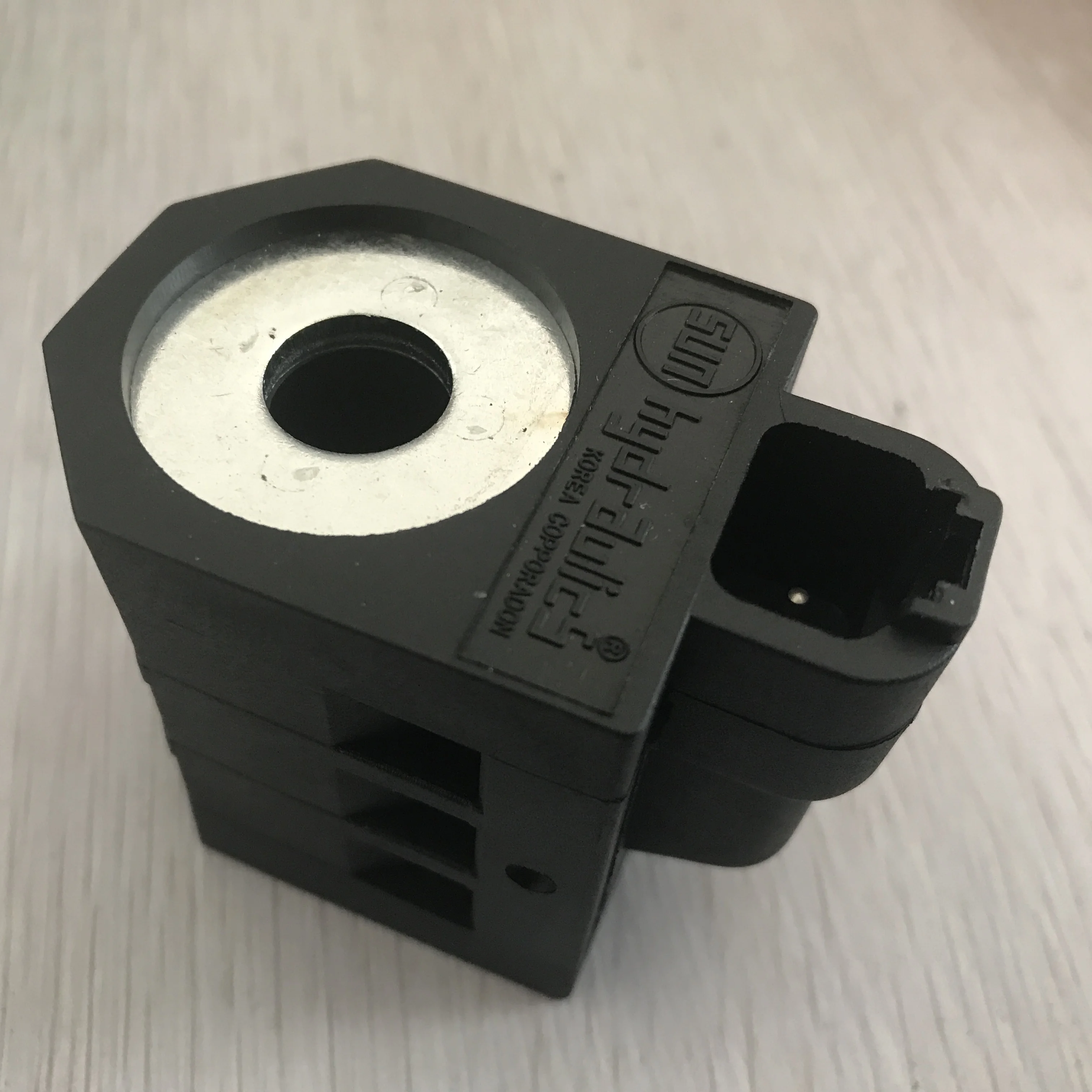 

Excavator Parts Pilot Safety Lock Solenoid Coil Spool Coil