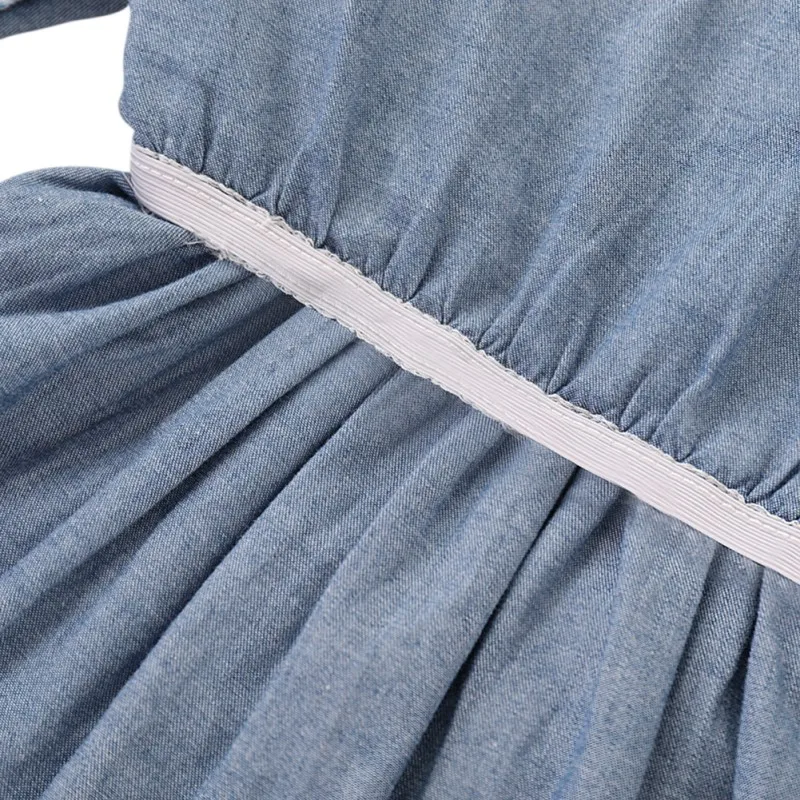 Повседневное джинсовое платье с длинными расклешенными рукавами для маленьких