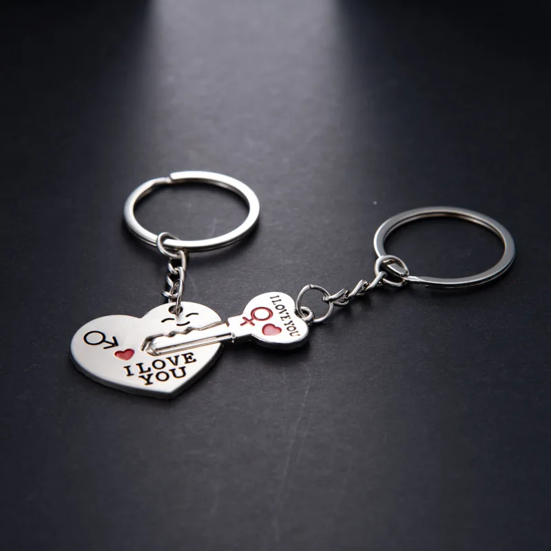 

1 Pair Letter Couple Keychain Heart Key Ring Lovers Key Chain Valentine's Day Jewelry Gifts Souvenirs Fashion Keyring