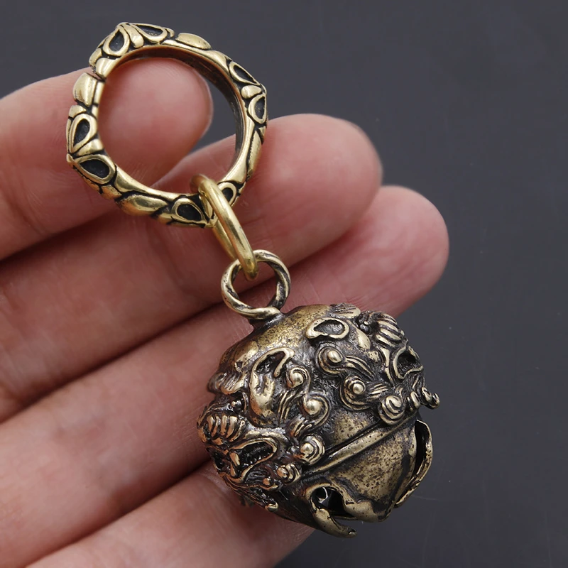 

Pure brass lion small bell pendant, exorcism Fengshui car key chain hanging retro creative gift personality
