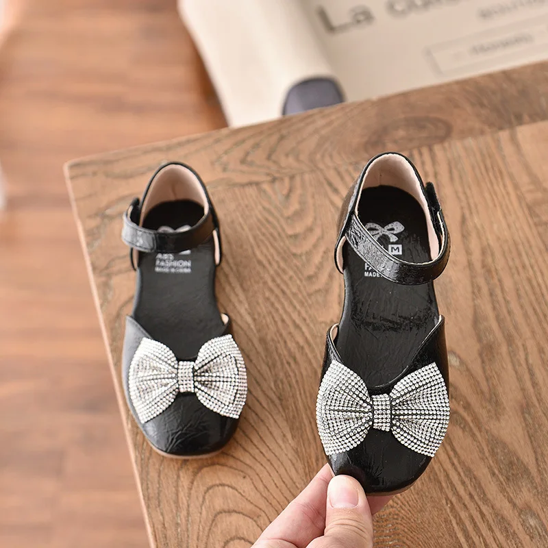 

Rhinestones Bow Children Shoes For Girls 2020 High Quality Princess Leather Shoes Girls Soft Breathable Sandals For Girls B789