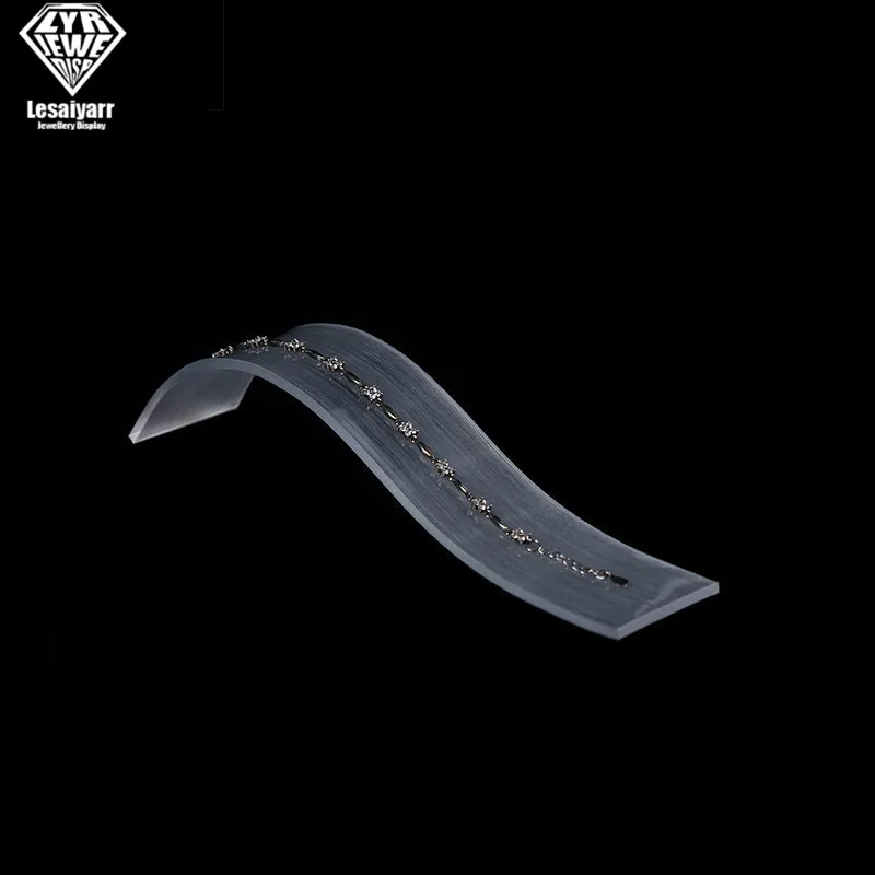 

Акриловая подставка для браслетов и ожерелий Lesaiyarr