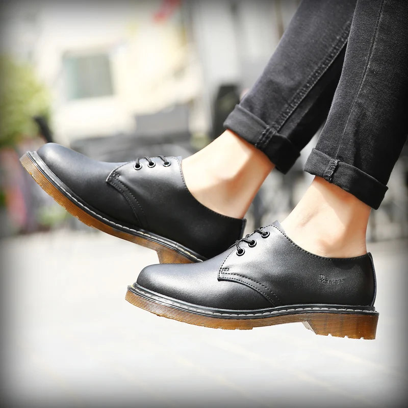 

2020 New Unisex Fashion Ankle Boots Lace-up Chelsea Martens Boots Soulier Homme Wear Resistant DrLoafers Shoes Spilt Leather