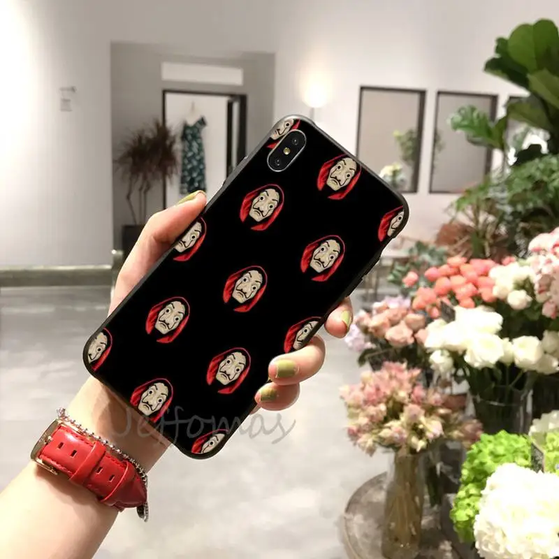 

La Casa de papel Money Heist House Phone Cases for iPhone 11 12 mini pro XS MAX 8 7 6 6S Plus X 5S SE 2020 XR