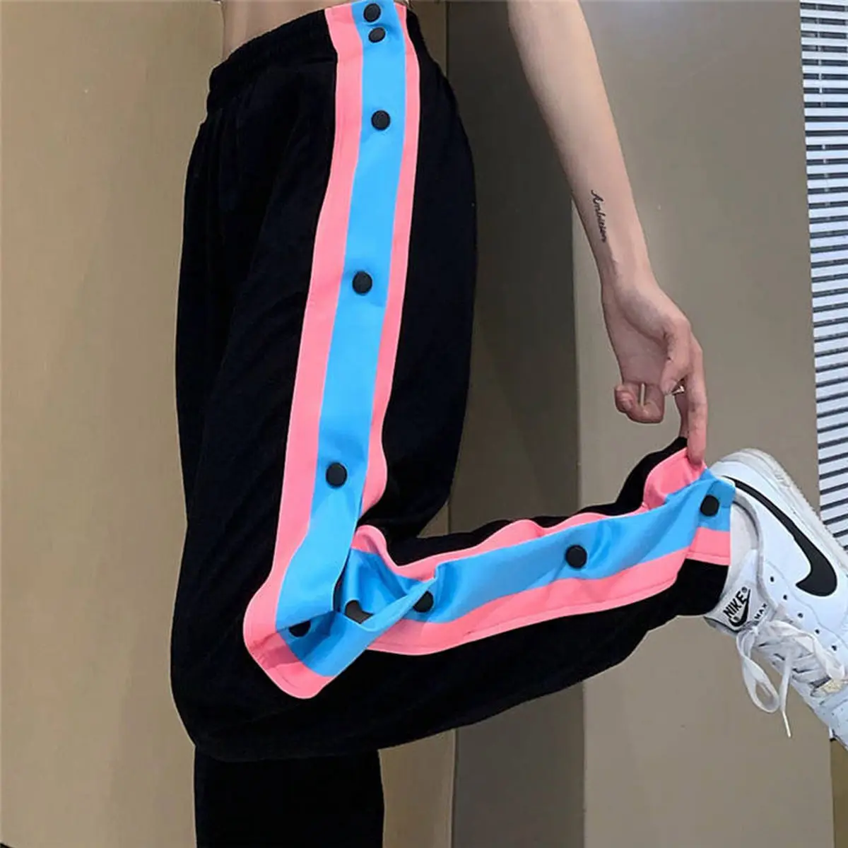 

2021 men and women casual knit trousers street style couples