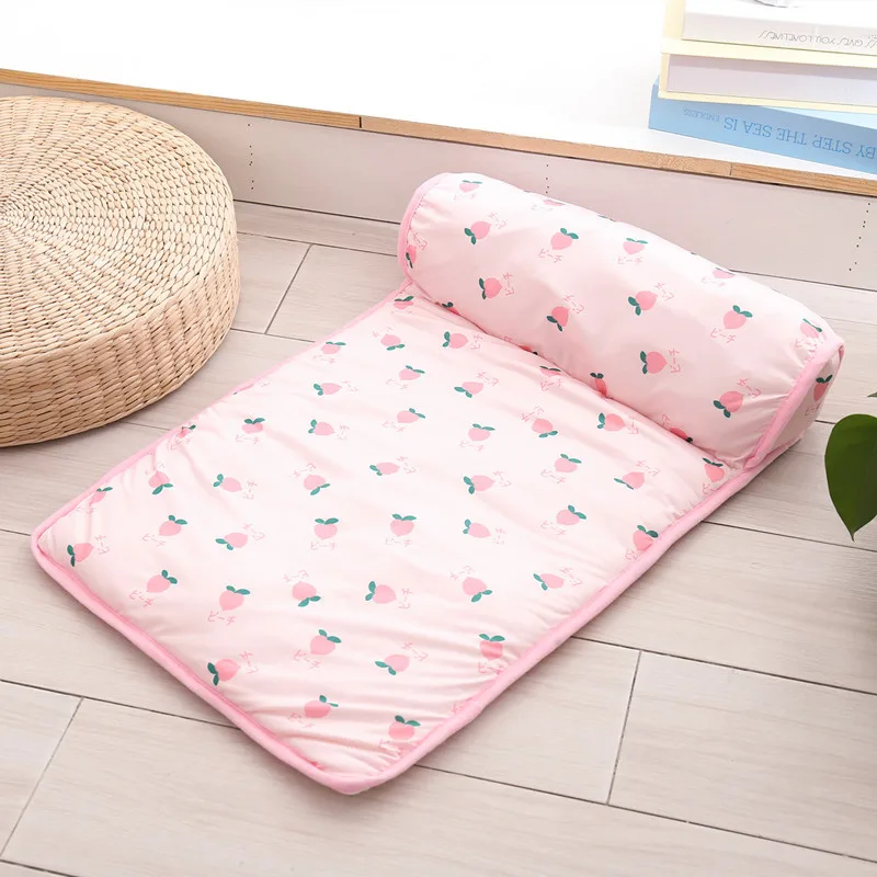 

Dog BlanketSummer Ice Silk Cool Feeling Pet Mat Cat Cool Pad Dog's Nest Dog Pad Pet Ice Pad Cool Ice Pad Pet Supplies