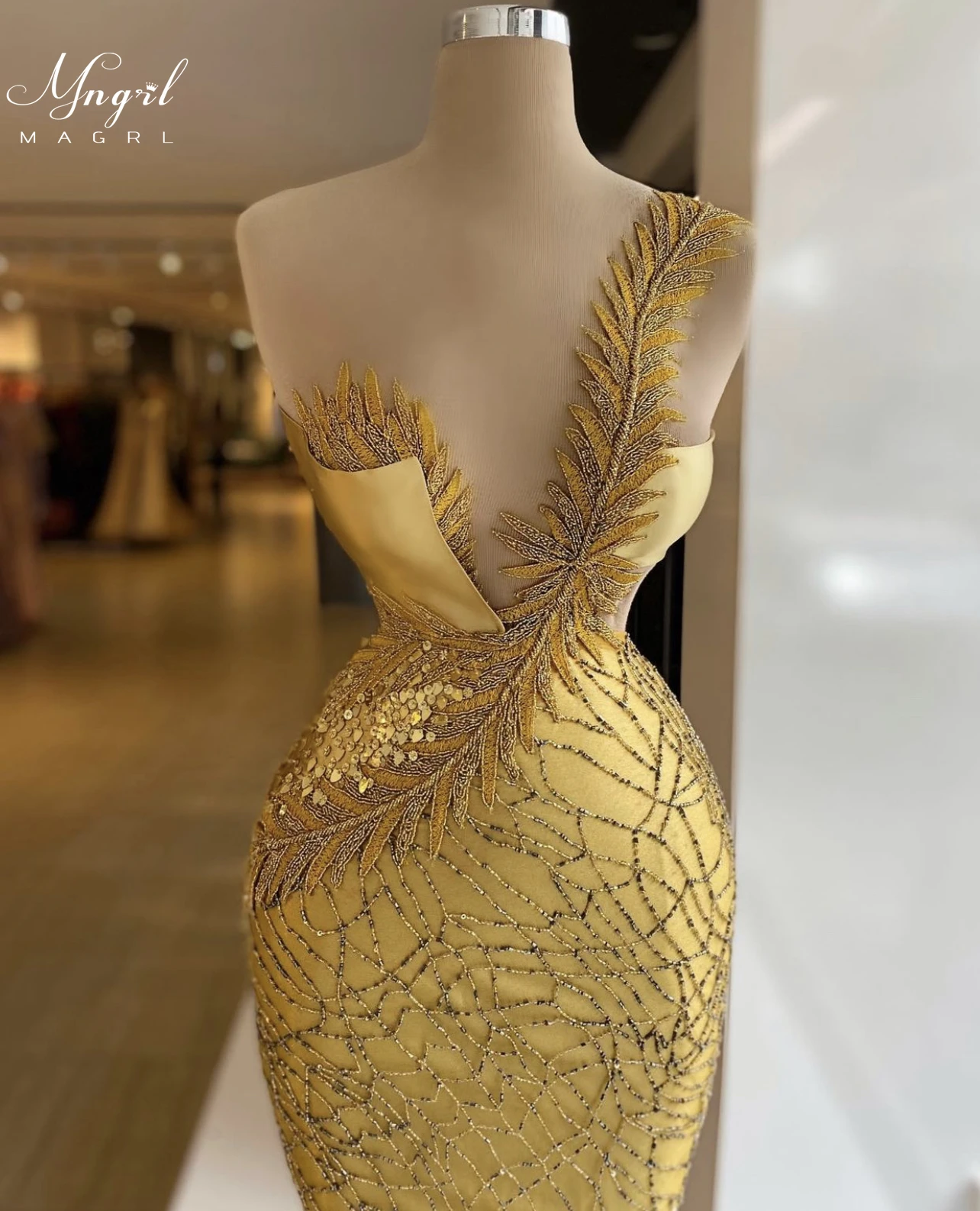 

MNGRL Luxury Evening Dress One-shoulder Long Sleeves Hand-applied Diamonds Glittering 2021 New Evening Dress Party Dress