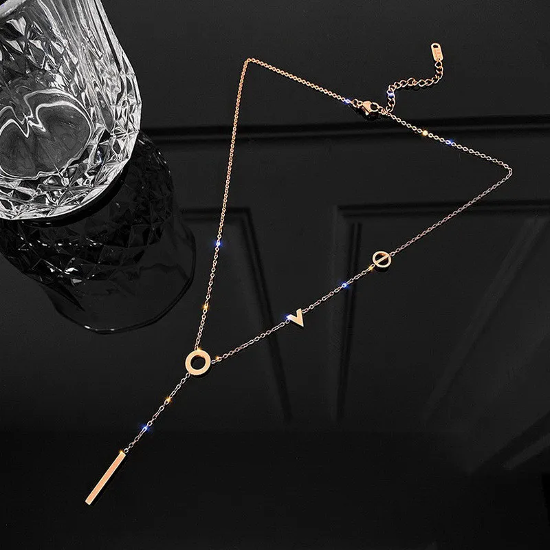 

Mother's Day Mama Letter Pendant Necklace For Women 3 Colors Mom Nameplate Clavicle Chain Choker Personality Jewelry Gift